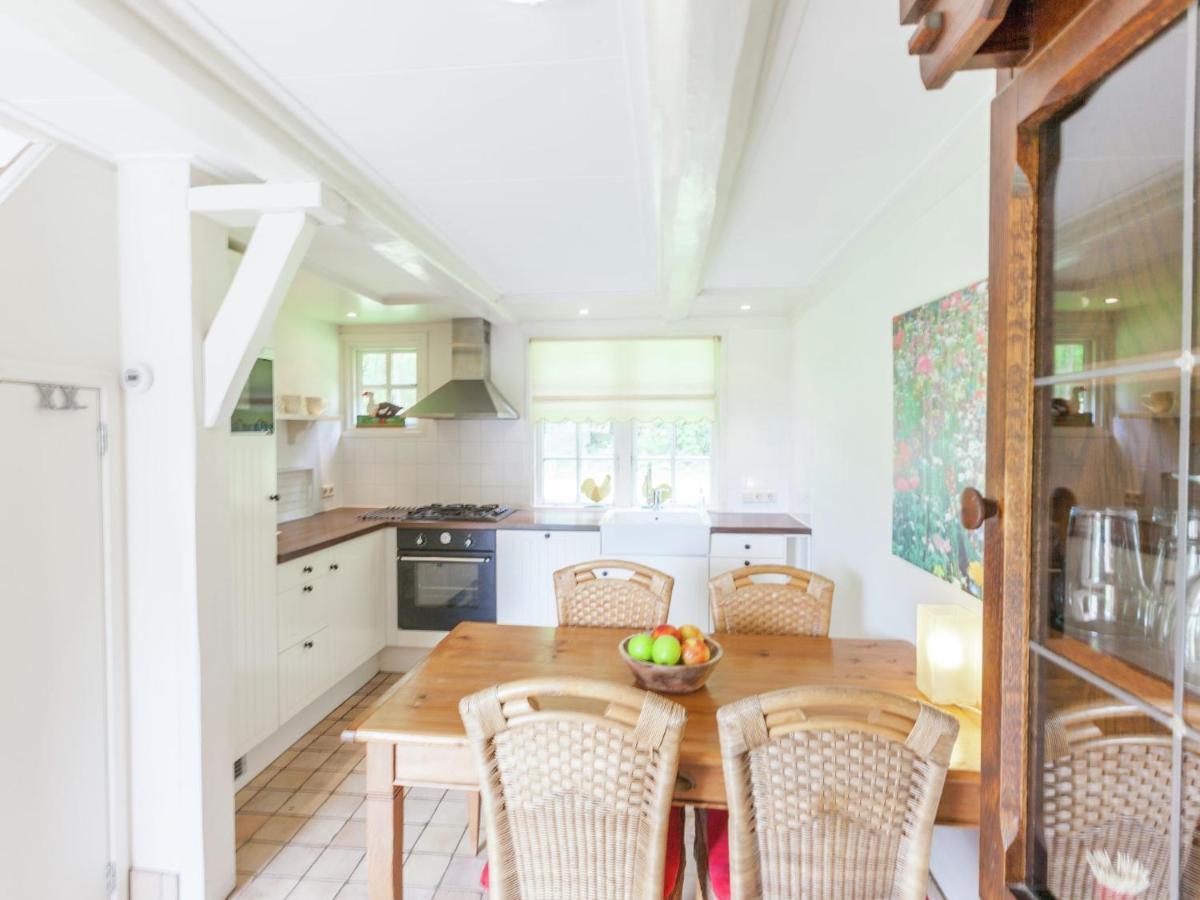 Cozy Holiday Home Near Forest In Baarn Exteriör bild